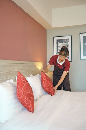 In-room dining - Tubtim Siam Suvarnabhumi Hotel (Bang Phli)