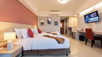 Caja de seguridad en la habitación y decoración personalizada