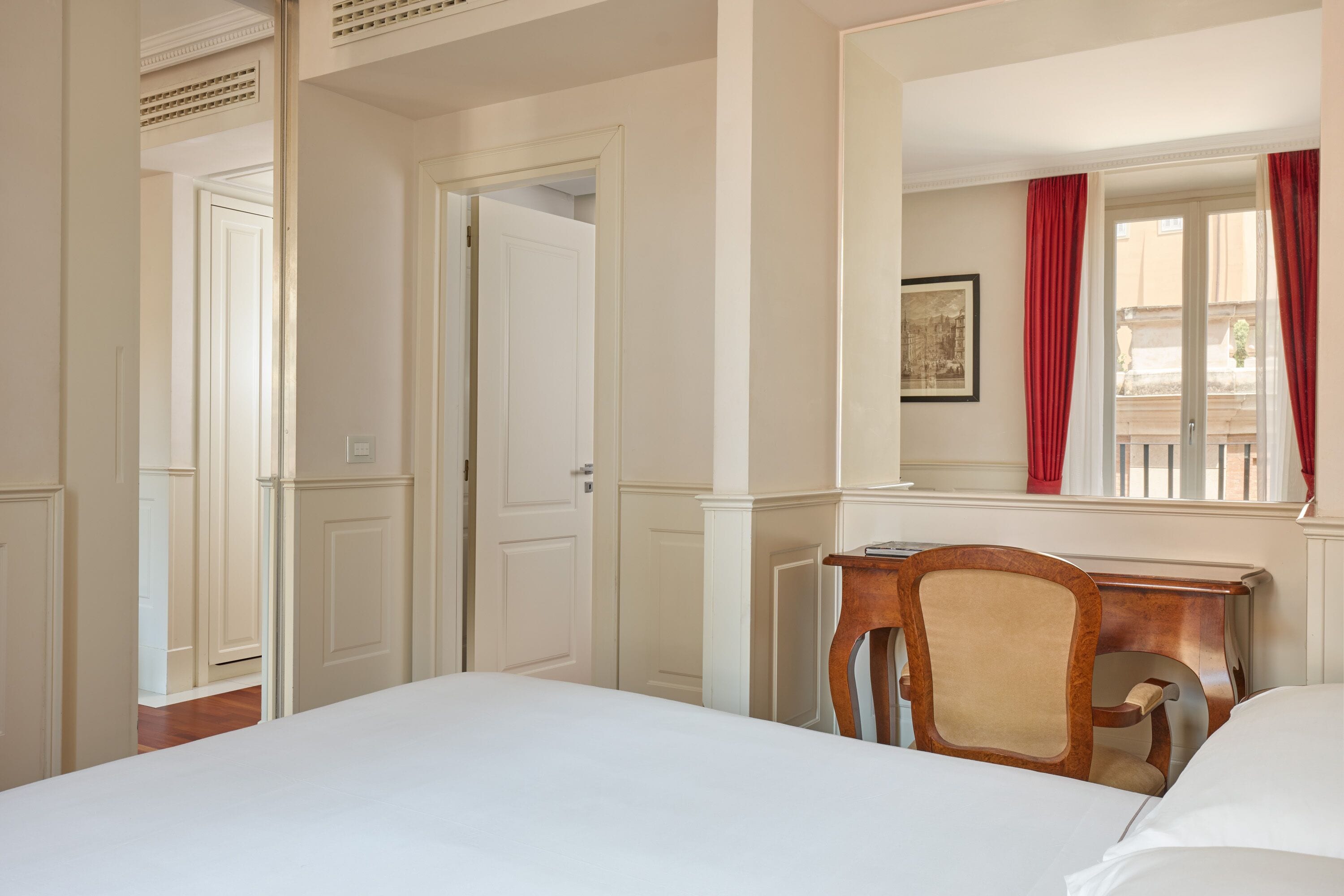 1 bedroom, premium bedding, in-room safe, desk