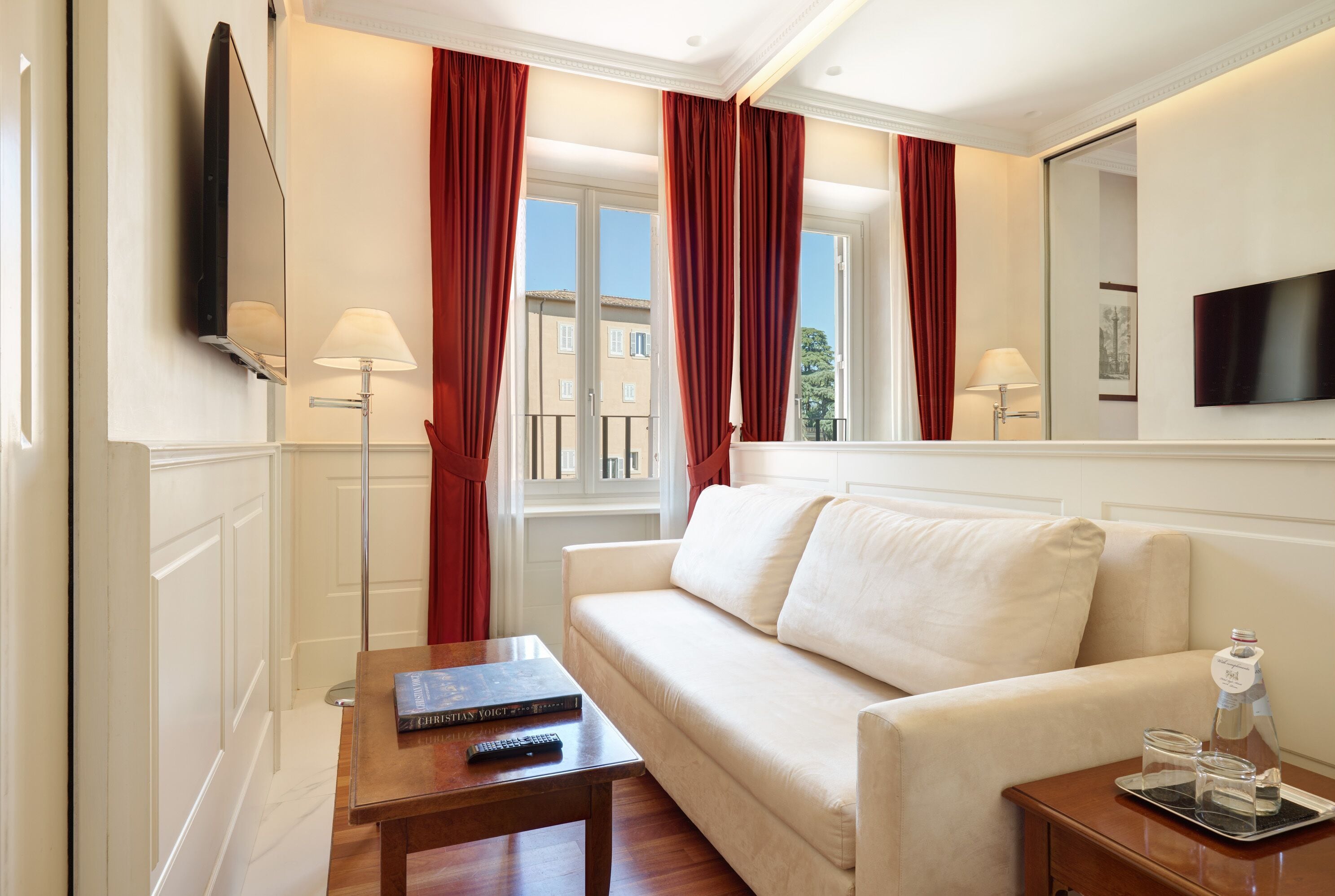 1 bedroom, premium bedding, in-room safe, desk