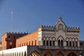 Exterior - Butterfly (Rhodes)