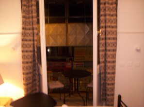 Balcony - The New Yorkers Hotel (Athens)