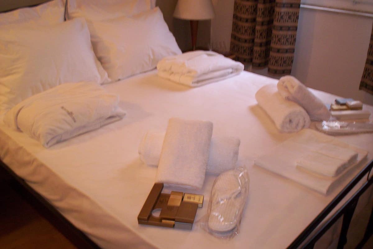 Premium bedding, in-room safe, desk, iron/ironing board