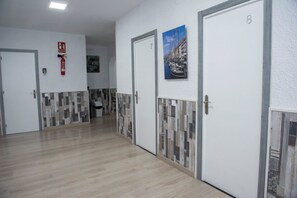 Interior detail - Hostal Avenida de Madrid (Terrassa)