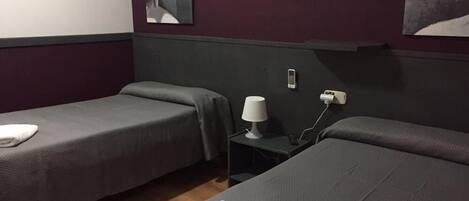 Wifi gratis y ropa de cama