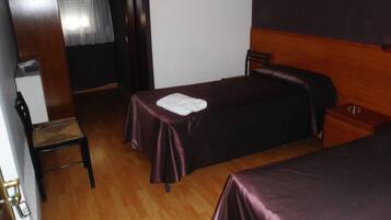 Wi-Fi gratuit, draps fournis