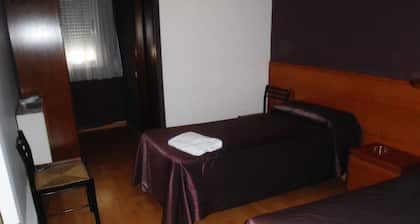 Hostal Avenida de Madrid
