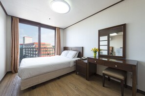 Free WiFi, bed sheets - Hyundai Soo Resort Sokcho (Sokcho)