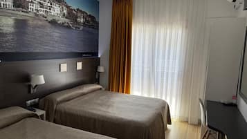 Premium bedding, in-room safe, desk, blackout curtains