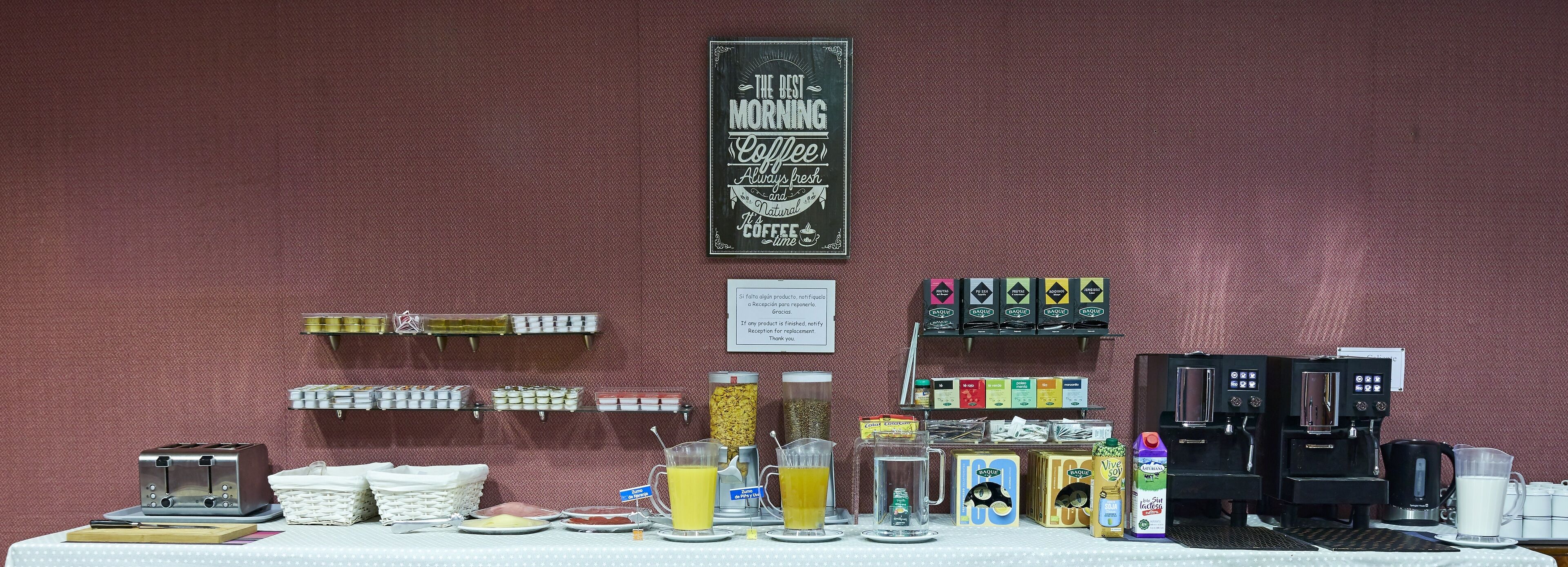Petit déjeuner buffet compris tous les jours