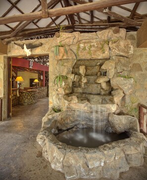 Property entrance - Mara Leisure Camp (Maasai Mara)