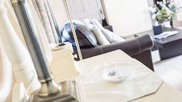 Superior Double Room, Ensuite, Garden View | 1 bedroom, WiFi