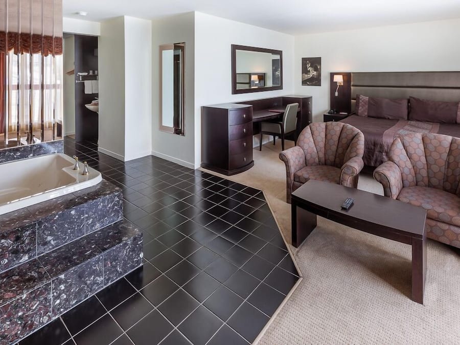 Honeymoon Suite, Jetted Tub and sauna | Select Comfort beds, desk, laptop workspace, blackout drapes