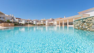 Udendørs pool