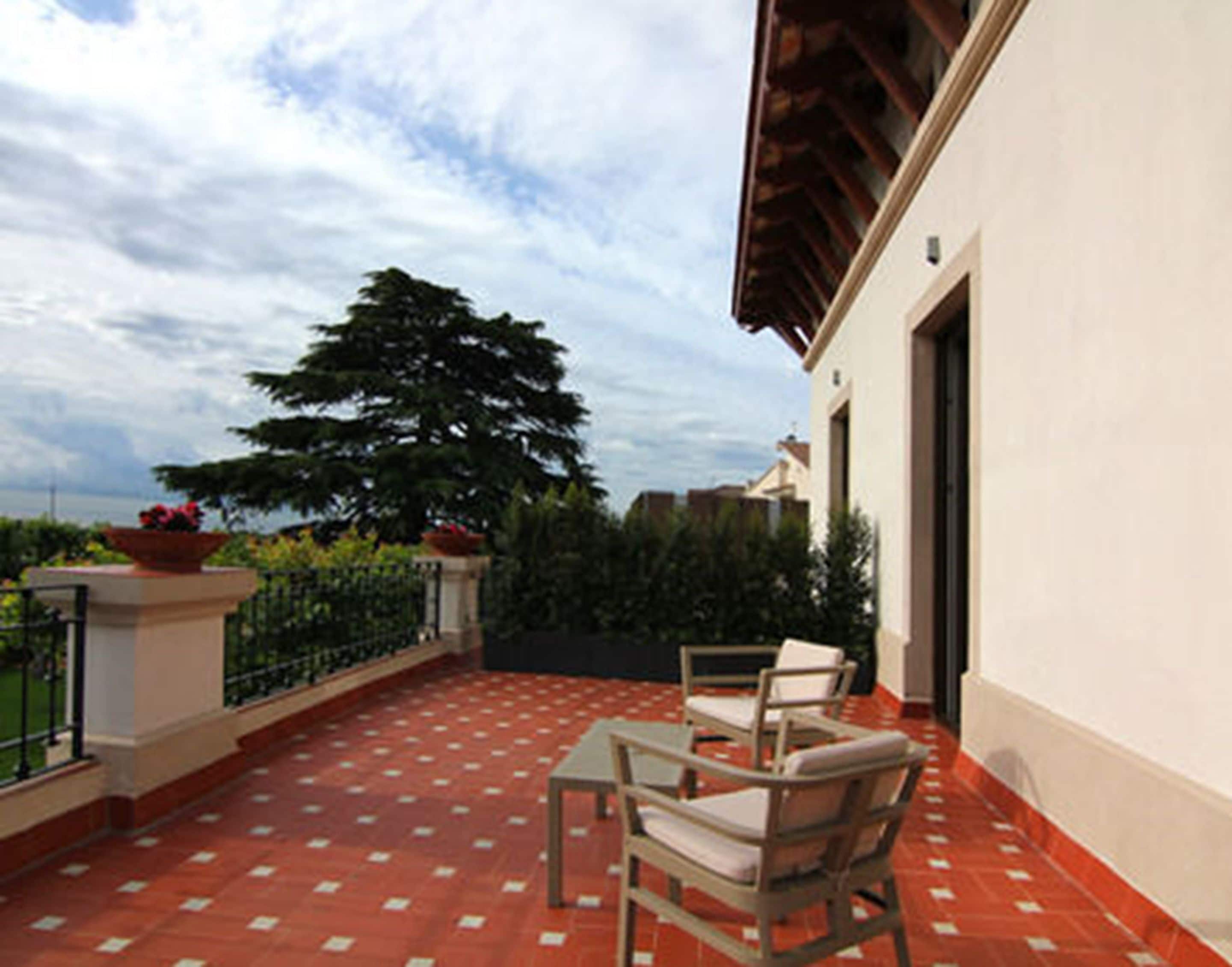 superior double room, terrace | view from room