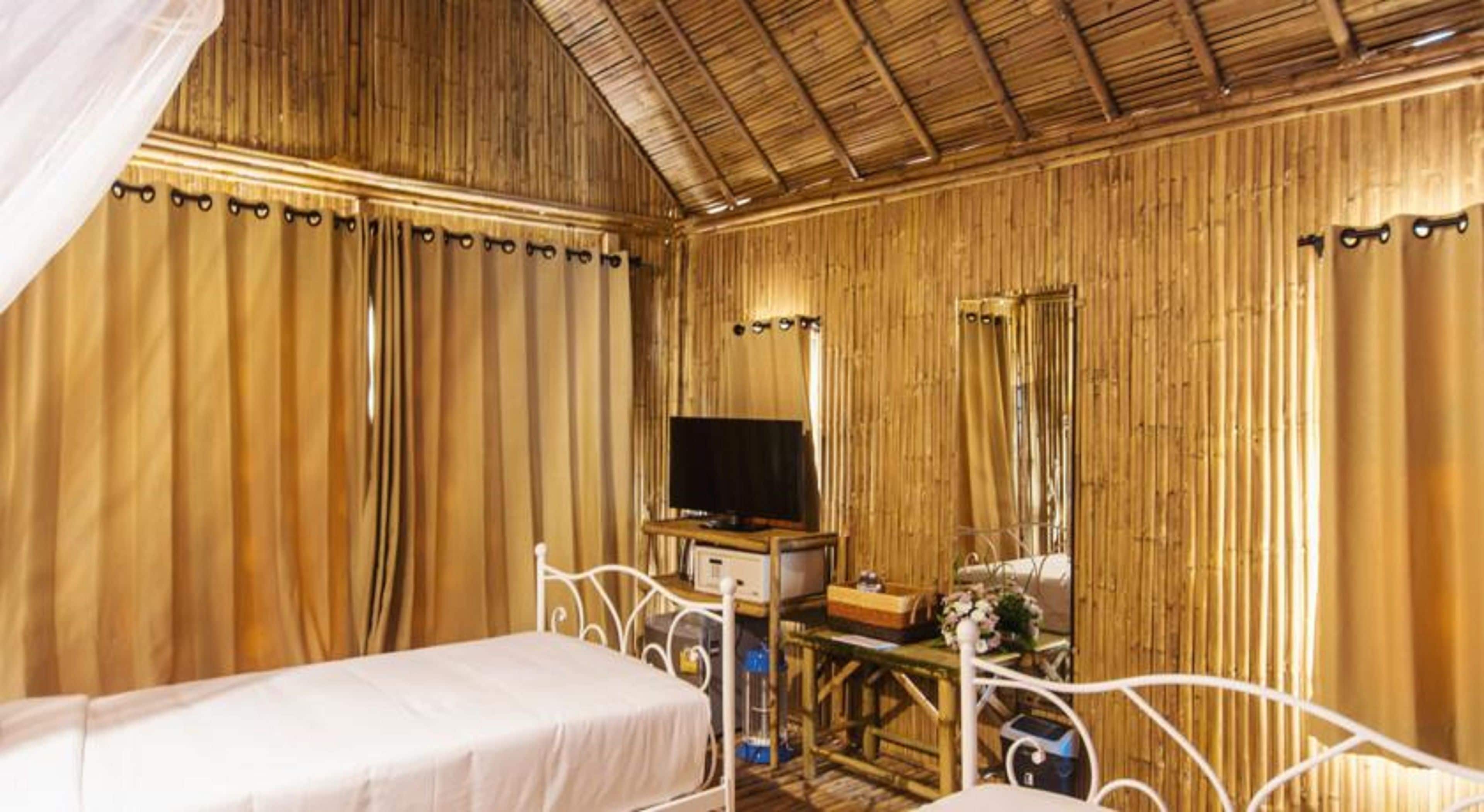 garden view cottage | 1 bedroom, in-room safe, free wifi