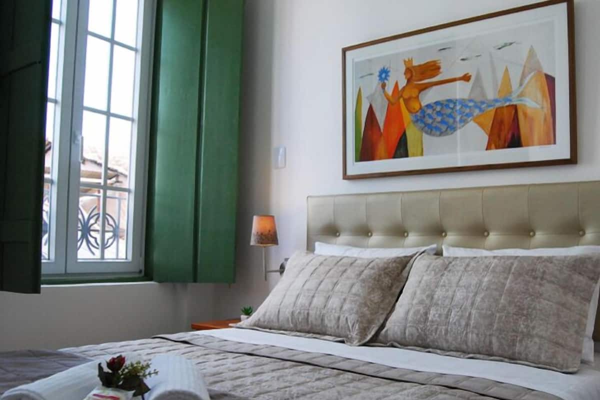 Minibar, in-room safe, desk, blackout drapes