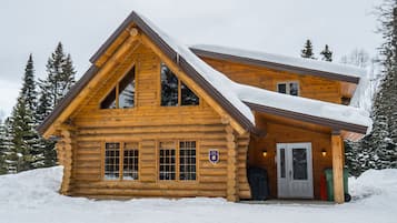 Chalet, Ensuite | Bahagian luar