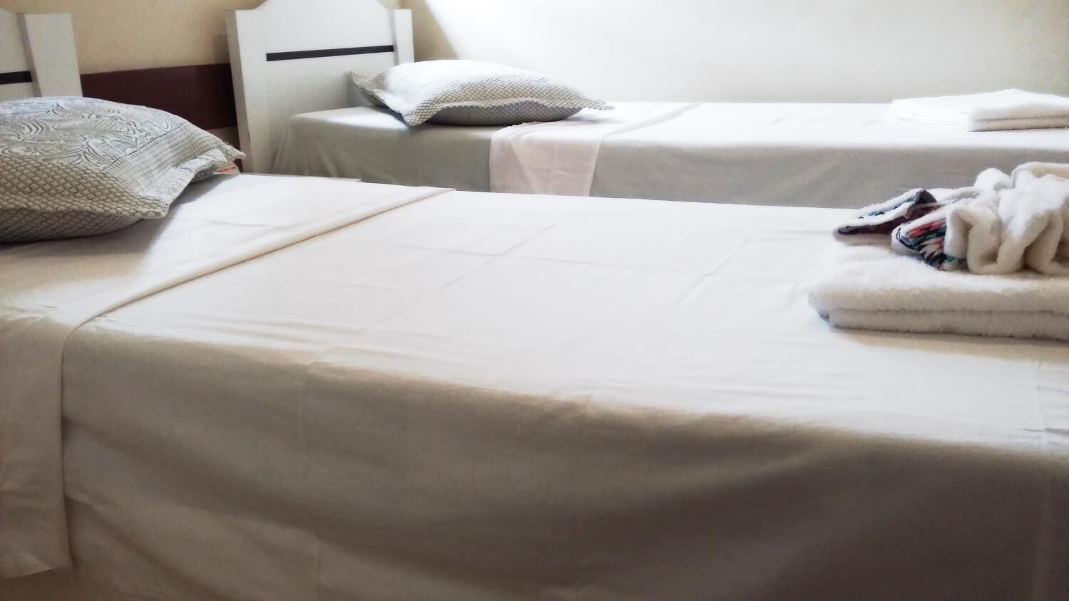 迷你吧、獨特設計、摺床/加床 (收費)、免費 Wi-Fi