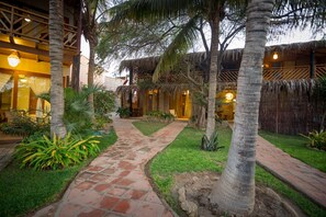 Property grounds - Hospedaje La Quebrada (Mancora)