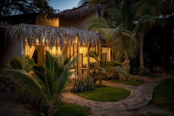 Exterior - Hospedaje La Quebrada (Mancora)