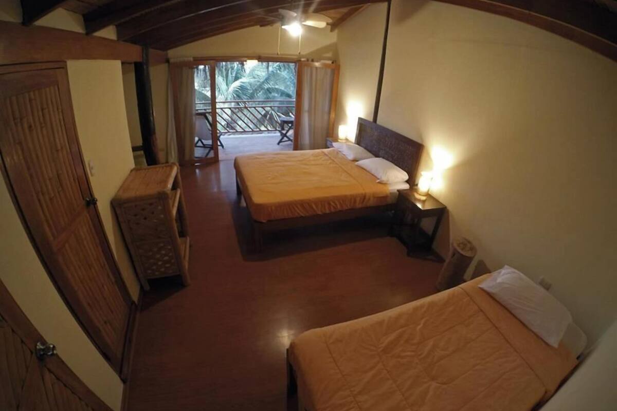 Cribs (free), WiFi (free)