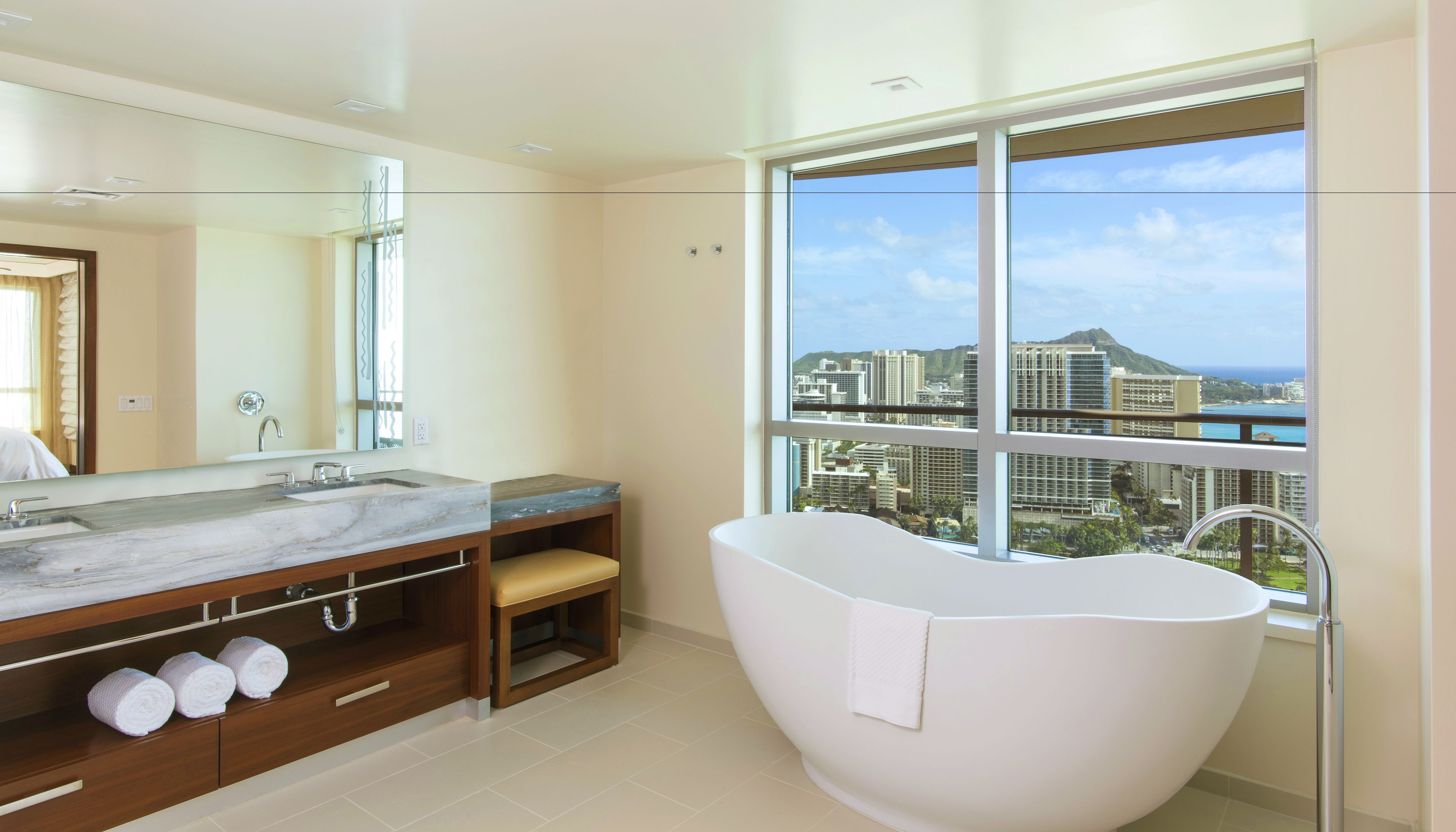 separate bathtub and shower, designer toiletries, hair dryer, bidet
