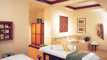 Couples treatment rooms, sauna, hot tub, steam room, body treatments