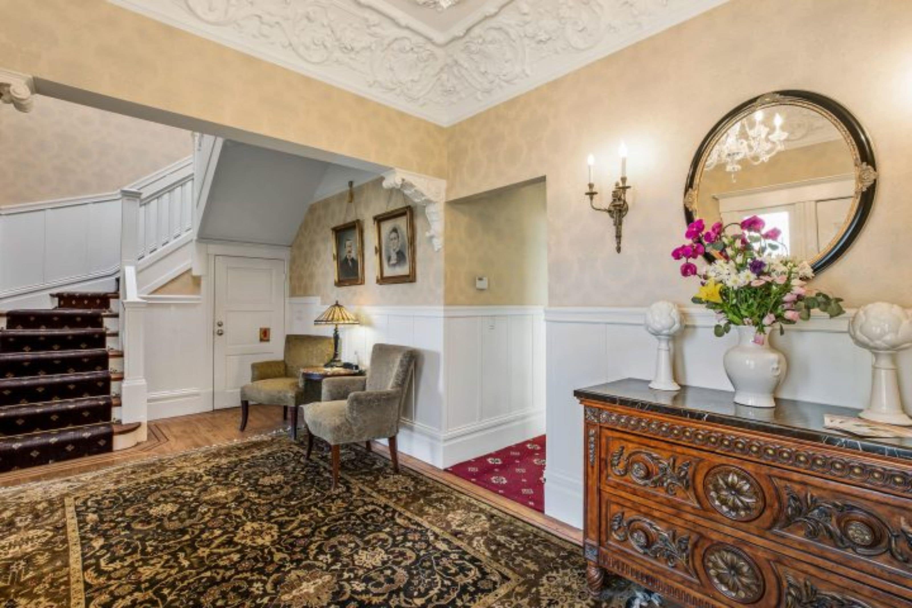 Photo - Parker Guest House