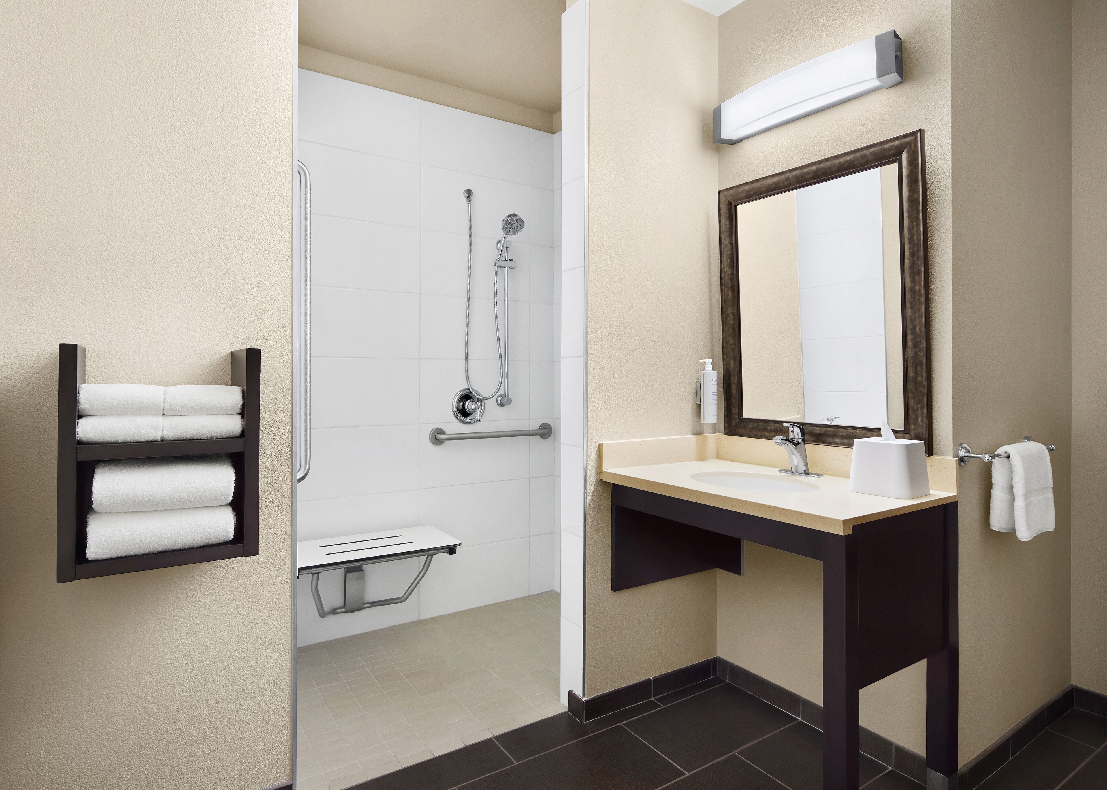 combined shower/bathtub, free toiletries, hair dryer, towels