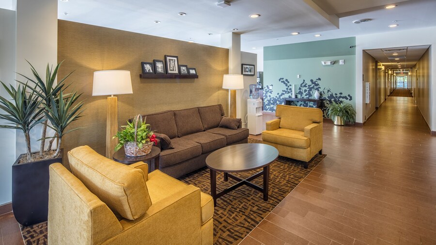 Sleep Inn & Suites Airport