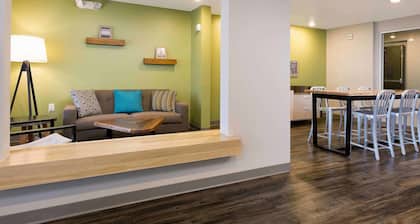 WoodSpring Suites Las Colinas - Northwest Dallas