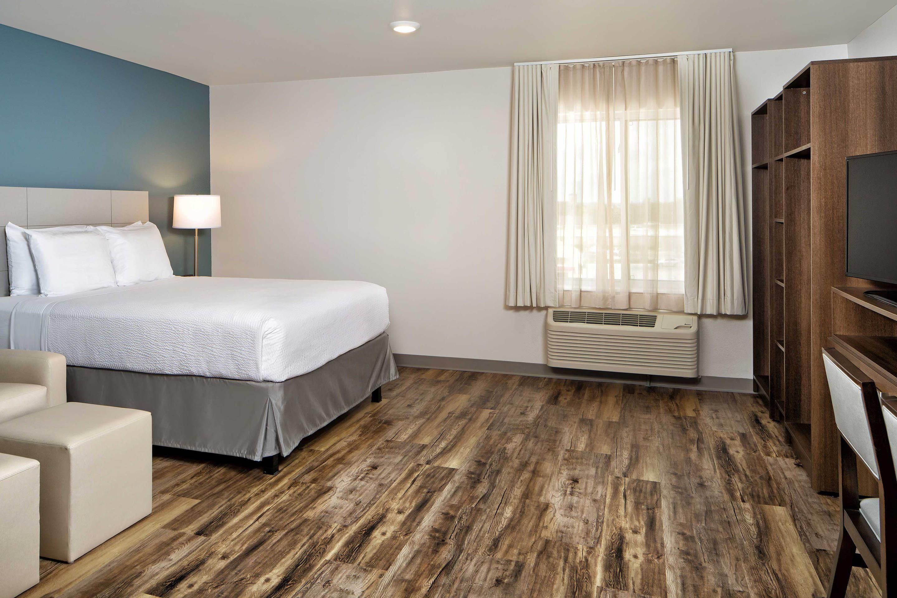Photo - WoodSpring Suites Houston IAH Airport