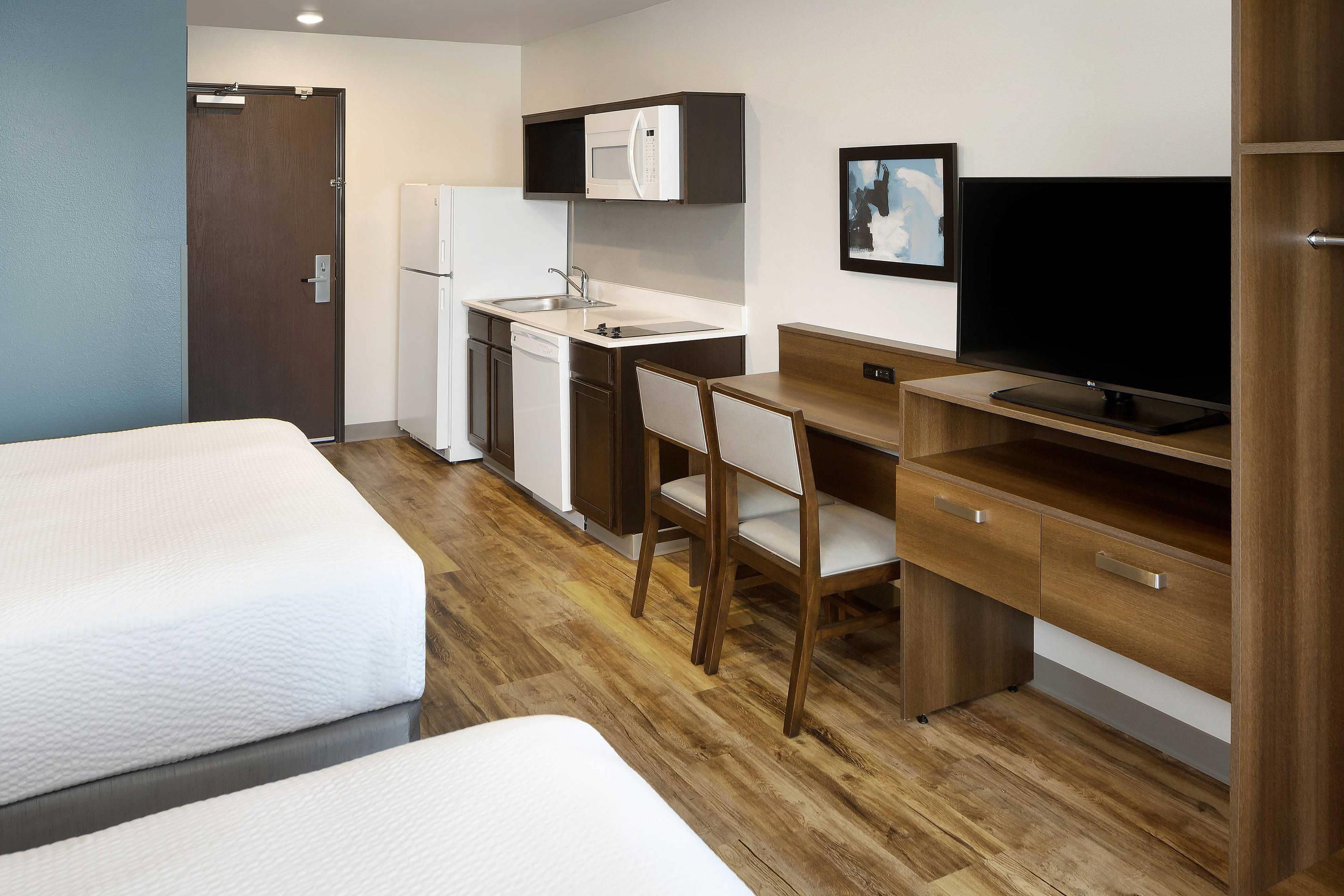Photo - WoodSpring Suites Houston IAH Airport