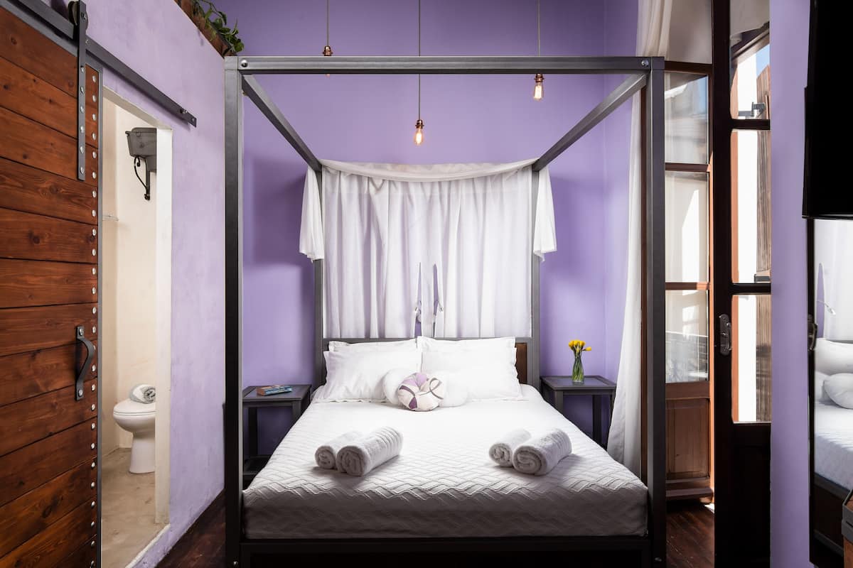 Suite monolocale Junior, balcone | 1 camera, con stile personalizzato, con arredamento individuale