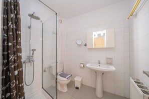 Bathroom - Odysseus Palace (Kefalonia)