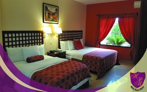 Desk, iron/ironing board, free WiFi, bed sheets - Hotel Plaza Maria (Catacamas)