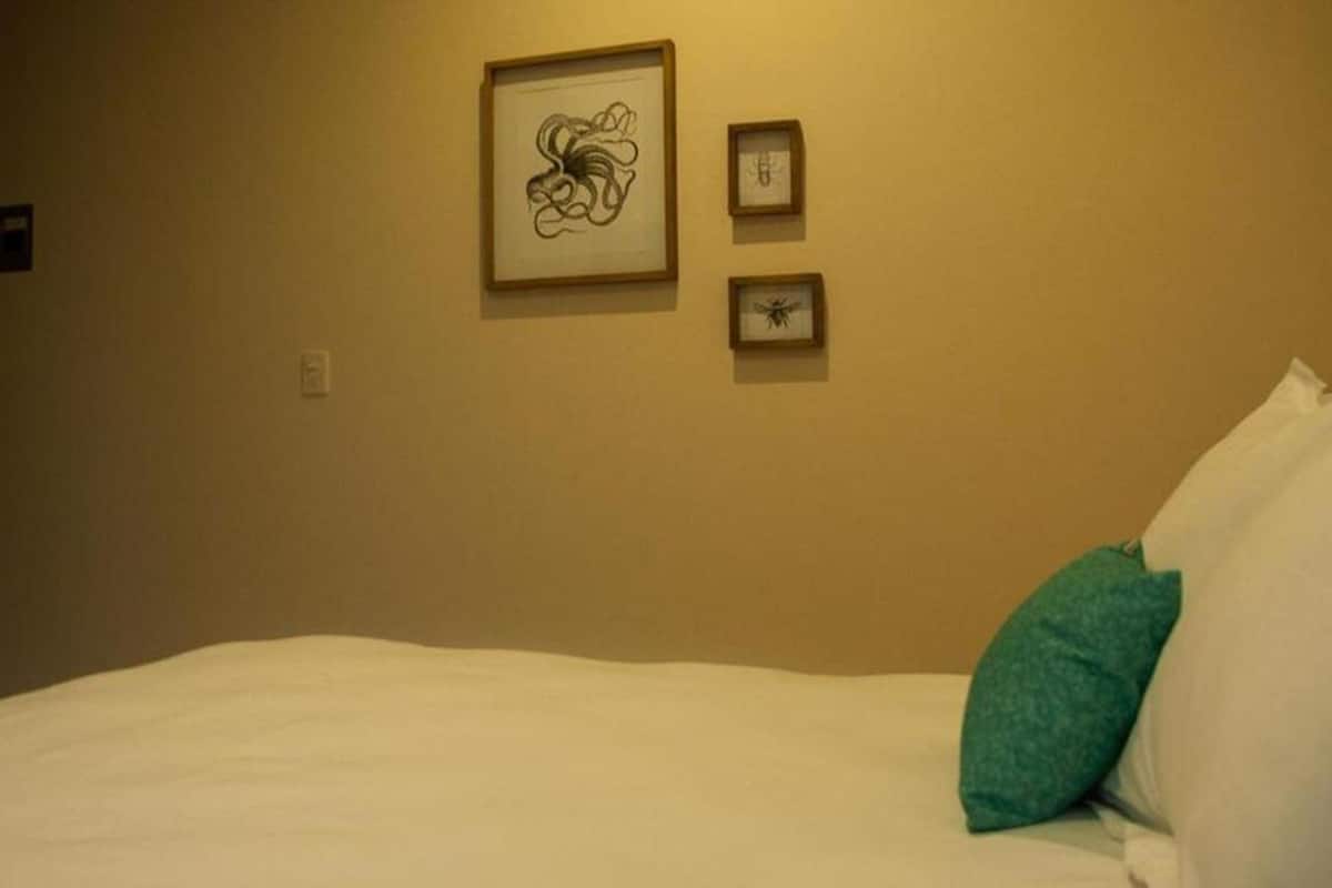 standard double room, 1 double bed, courtyard view | premium bedding, in-room safe, iron/ironing board, free wifi