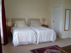 Twin Room | 2 bedrooms, premium bedding, desk, iron/ironing board