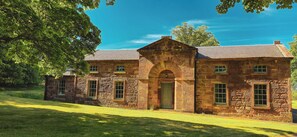 Front of property - Finnich Cottages (Glasgow)
