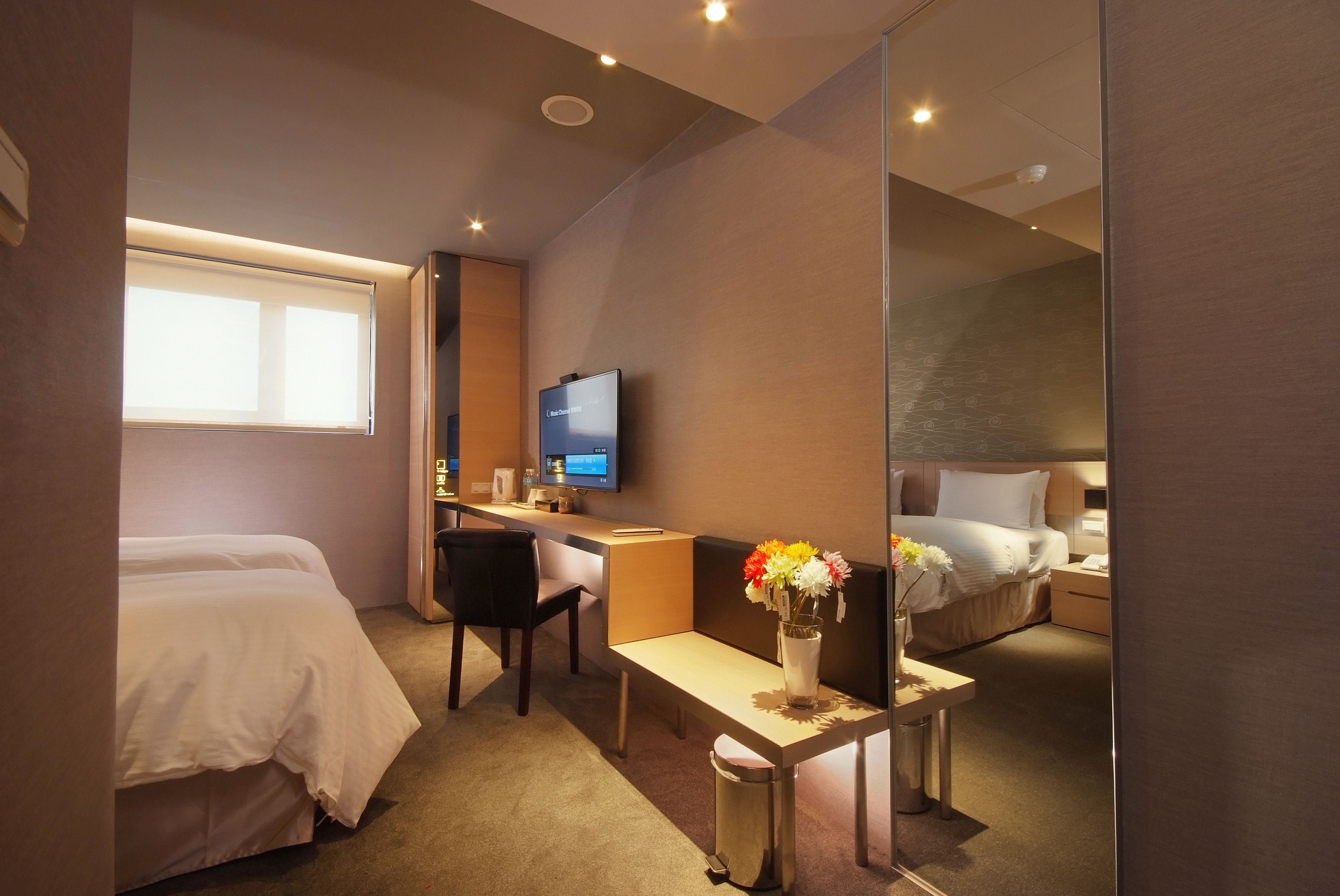 business twin room | free wifi, bed sheets