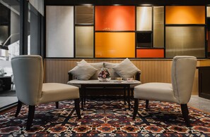 Lobby sitting area - Bello & Bella Boutique Hotel (Kuala Lumpur)