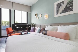 Suite | Pemandangan dari bilik