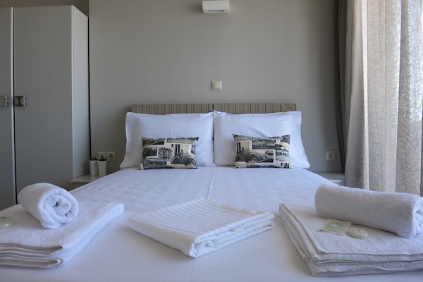 1 bedroom, soundproofing, iron/ironing board, free WiFi