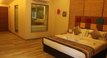 Minibar, una cassaforte in camera, una scrivania