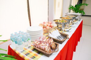 Buffet - Ati-Atihan Festival Hotel (Kalibo)