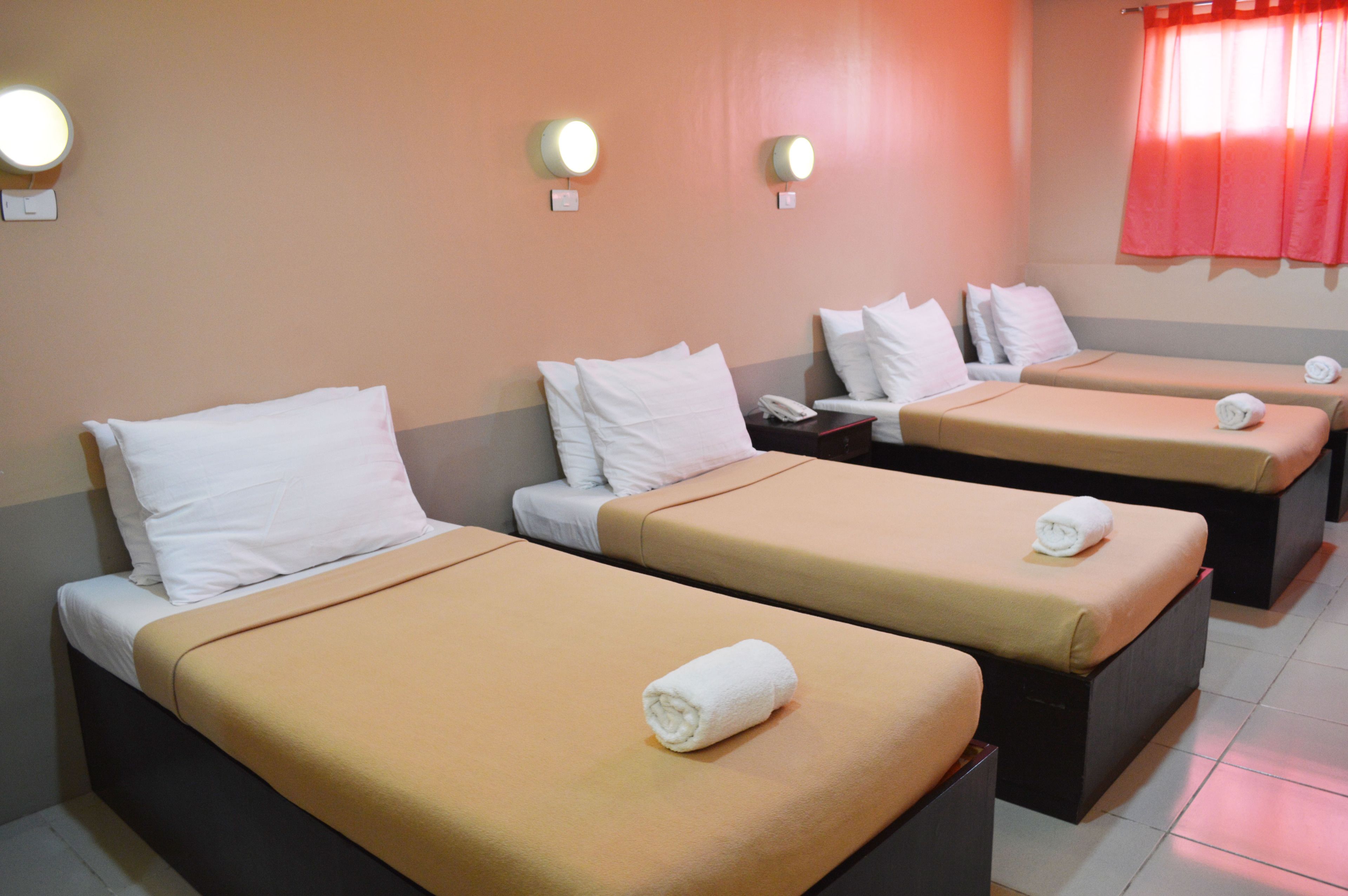 Habitación familiar, varias camas | Servicios de la habitación