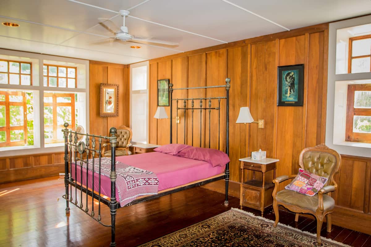 The Rose Room | 1 bedroom, individually decorated, individually furnished, free WiFi