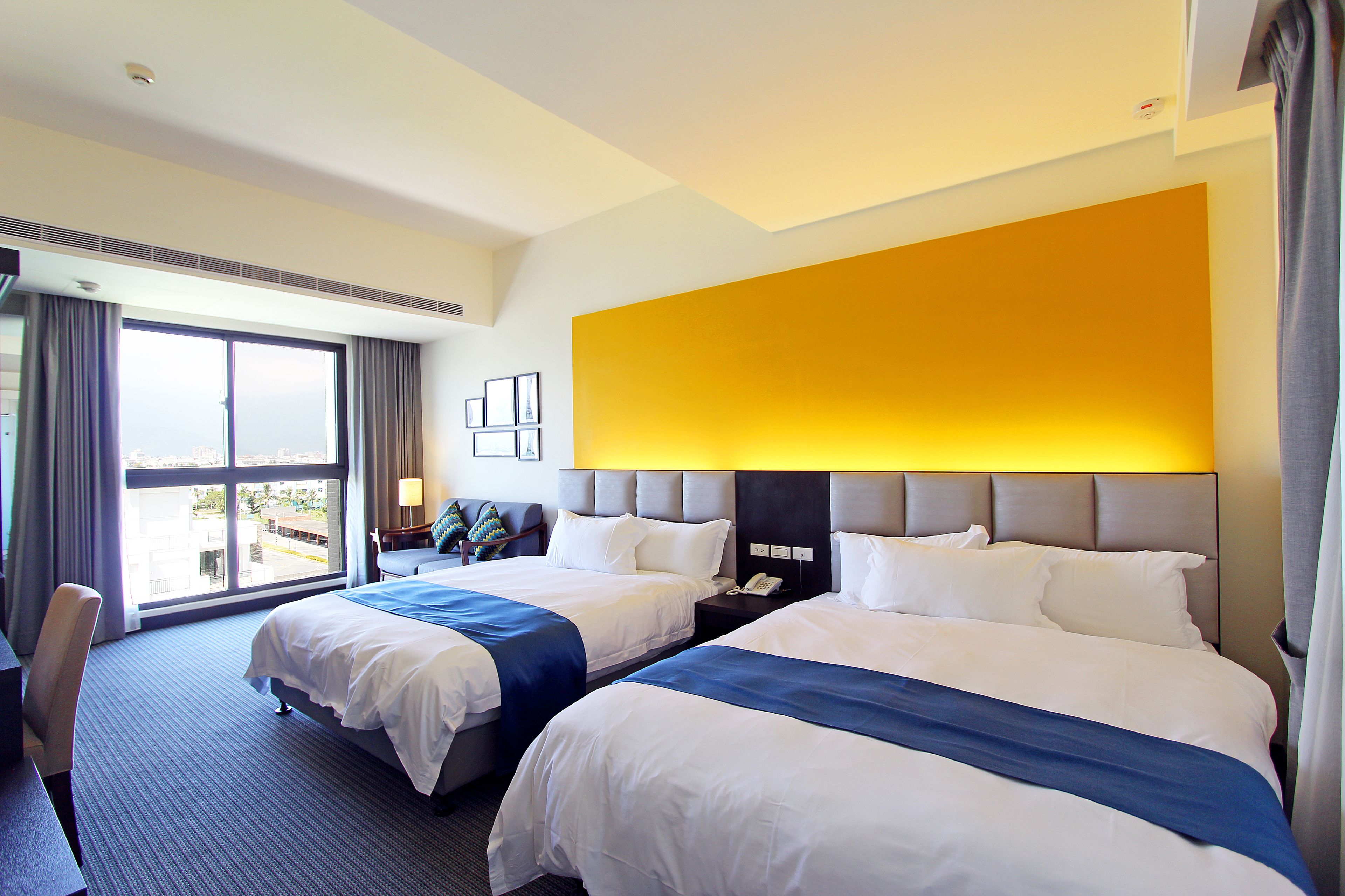 premium bedding, in-room safe, blackout curtains, free wifi