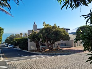 Exterior - Die Braaihuis (Cape Town)